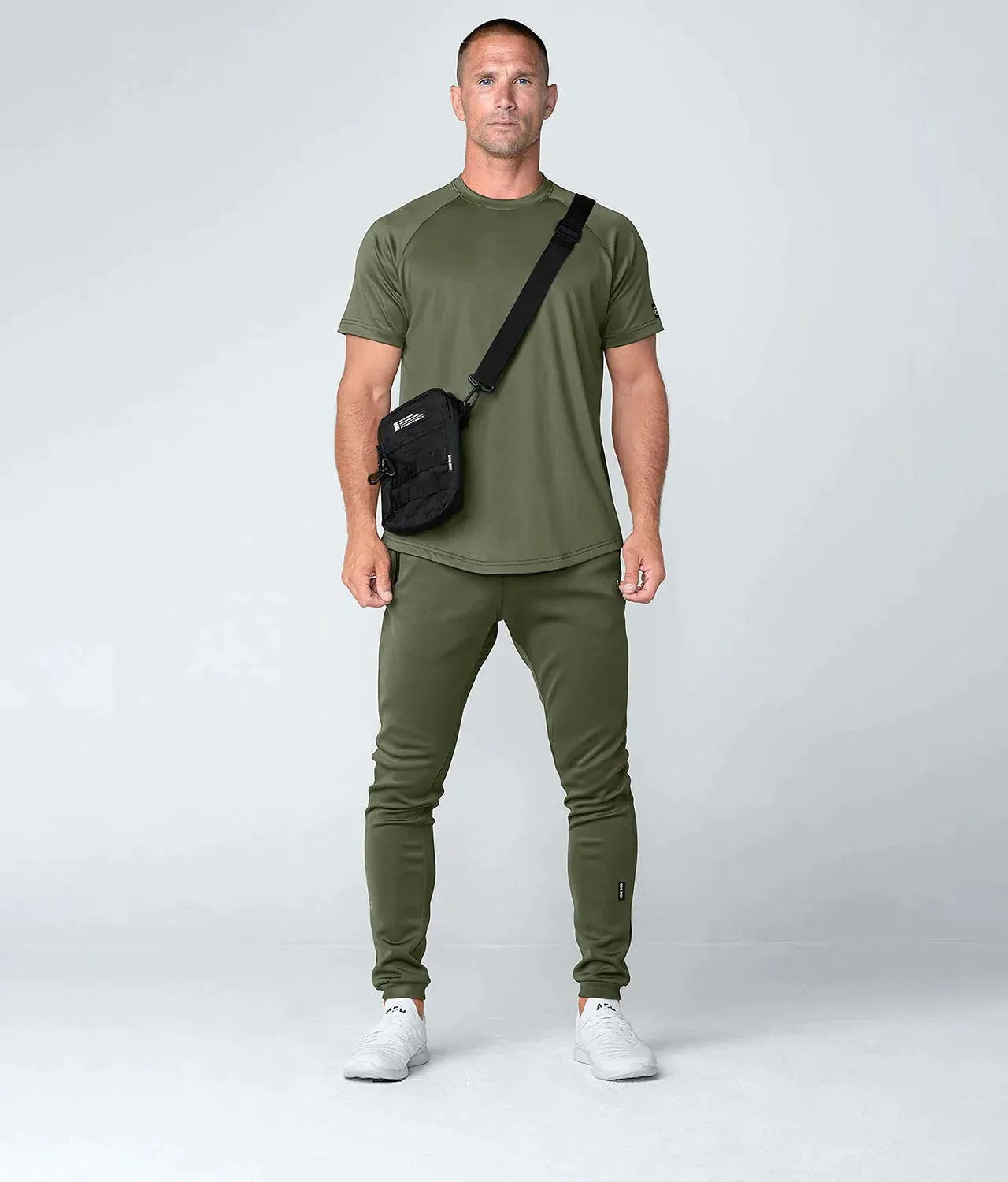 8350 . Momentum Regular-Fit T-Shirt - Military Green