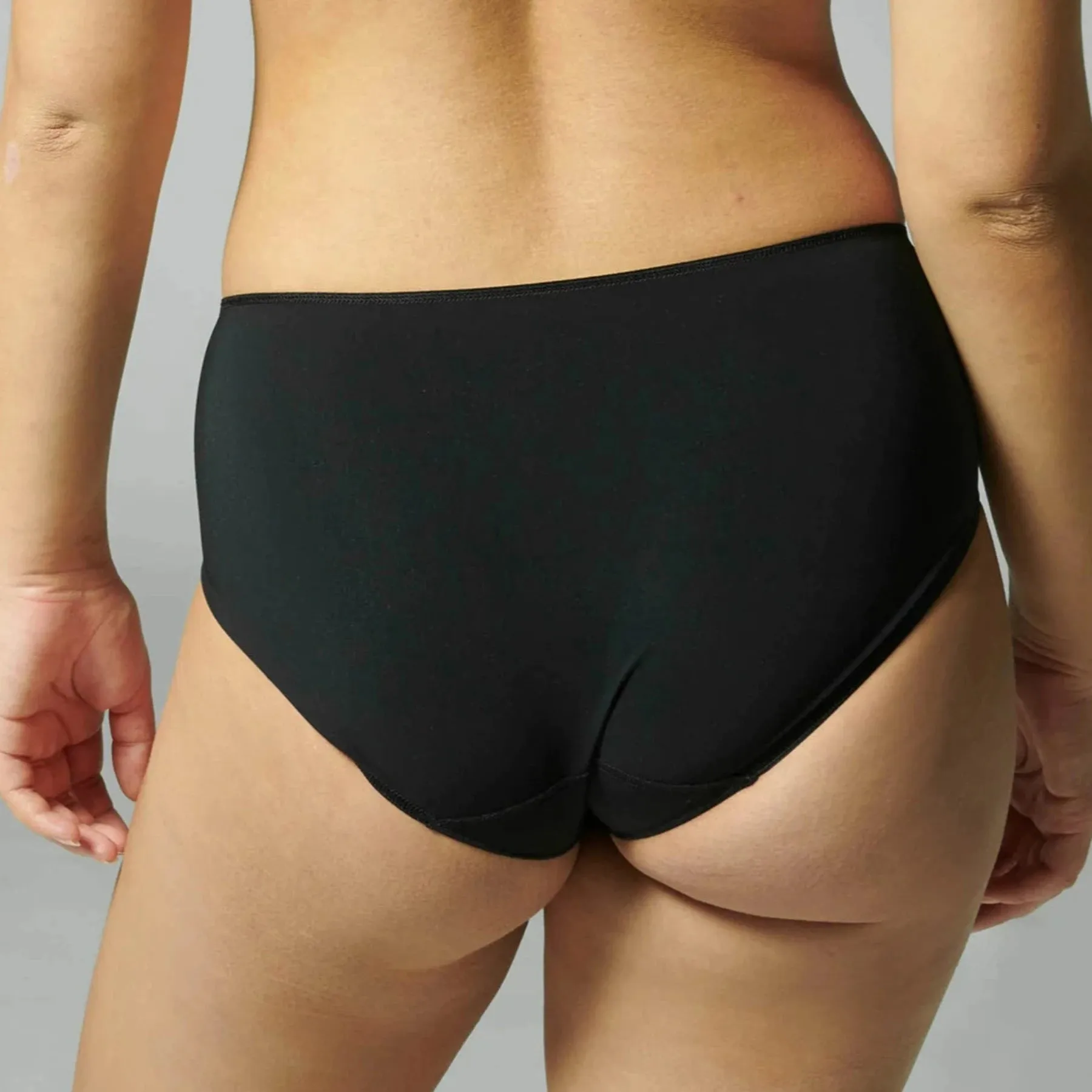 Caresse Control Brief 12A770 - Black