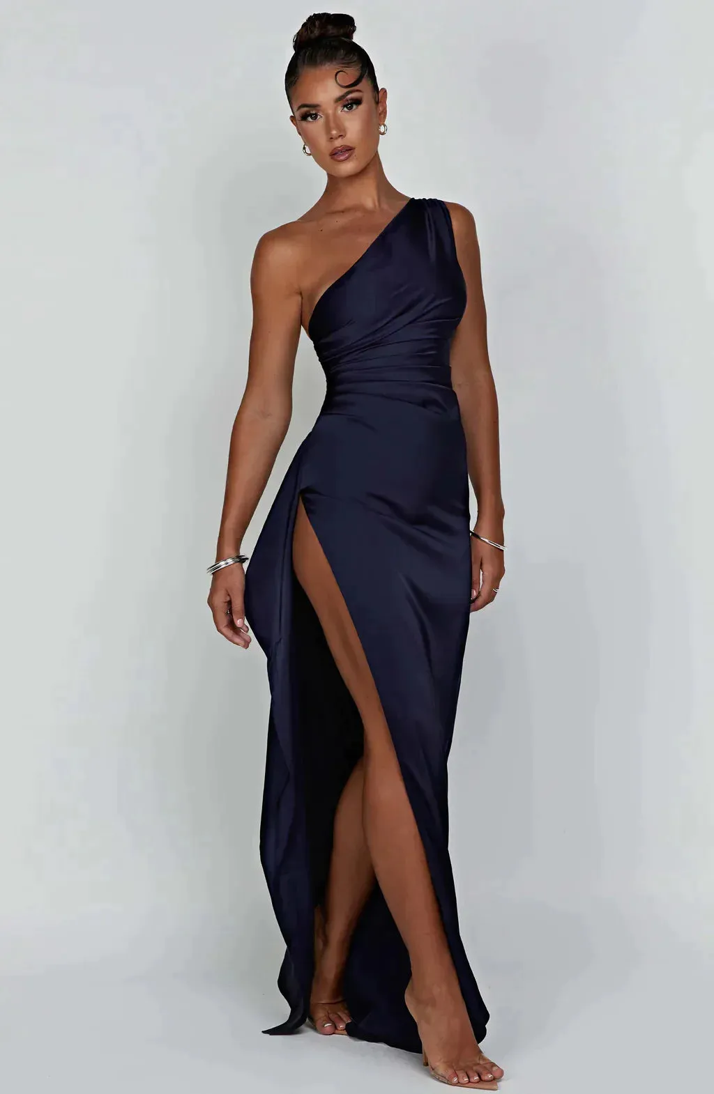 Diana - Elegant strapless dress