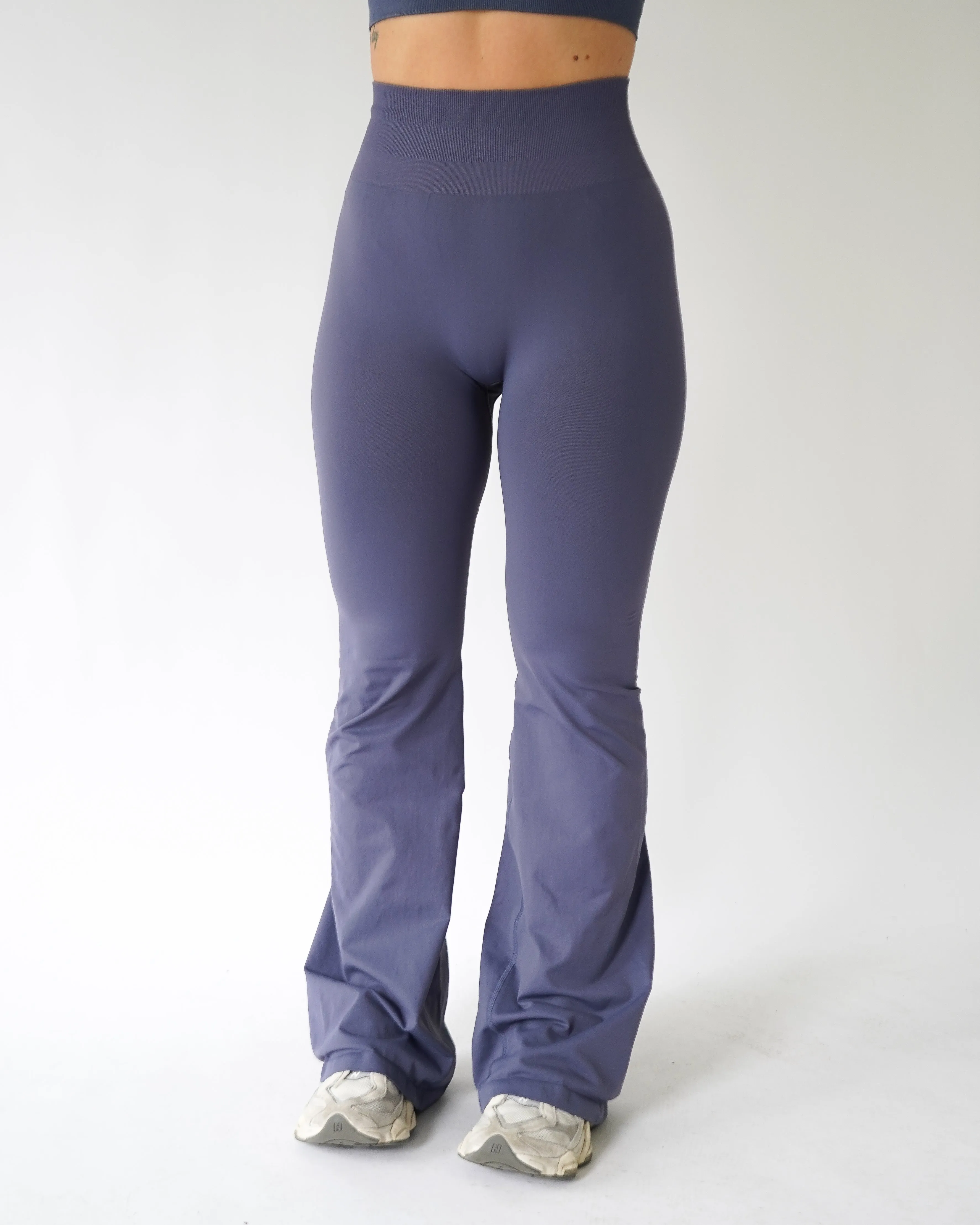 Enhance Flare Leggings - Starlight