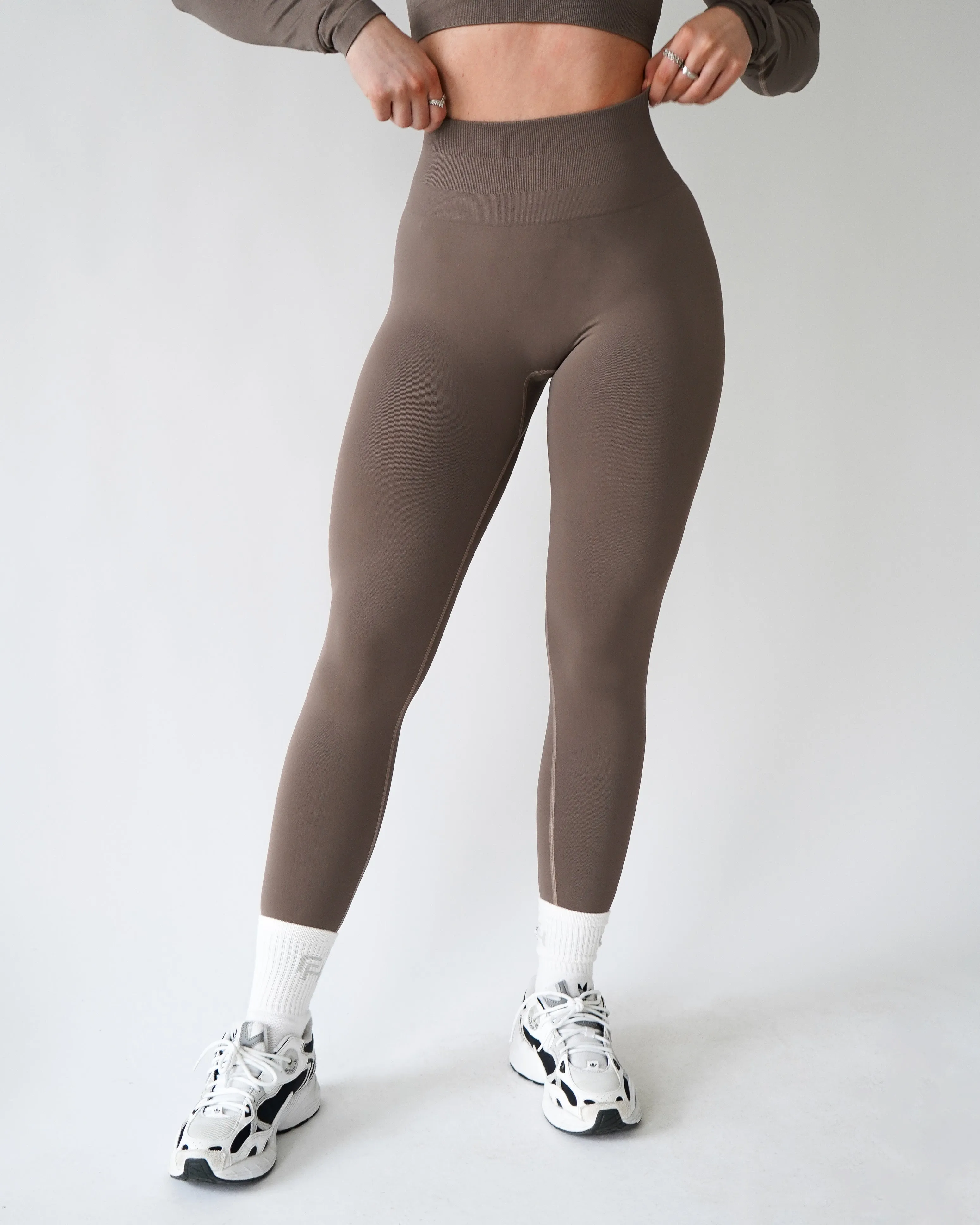 Enhance Leggings - Cappuccino