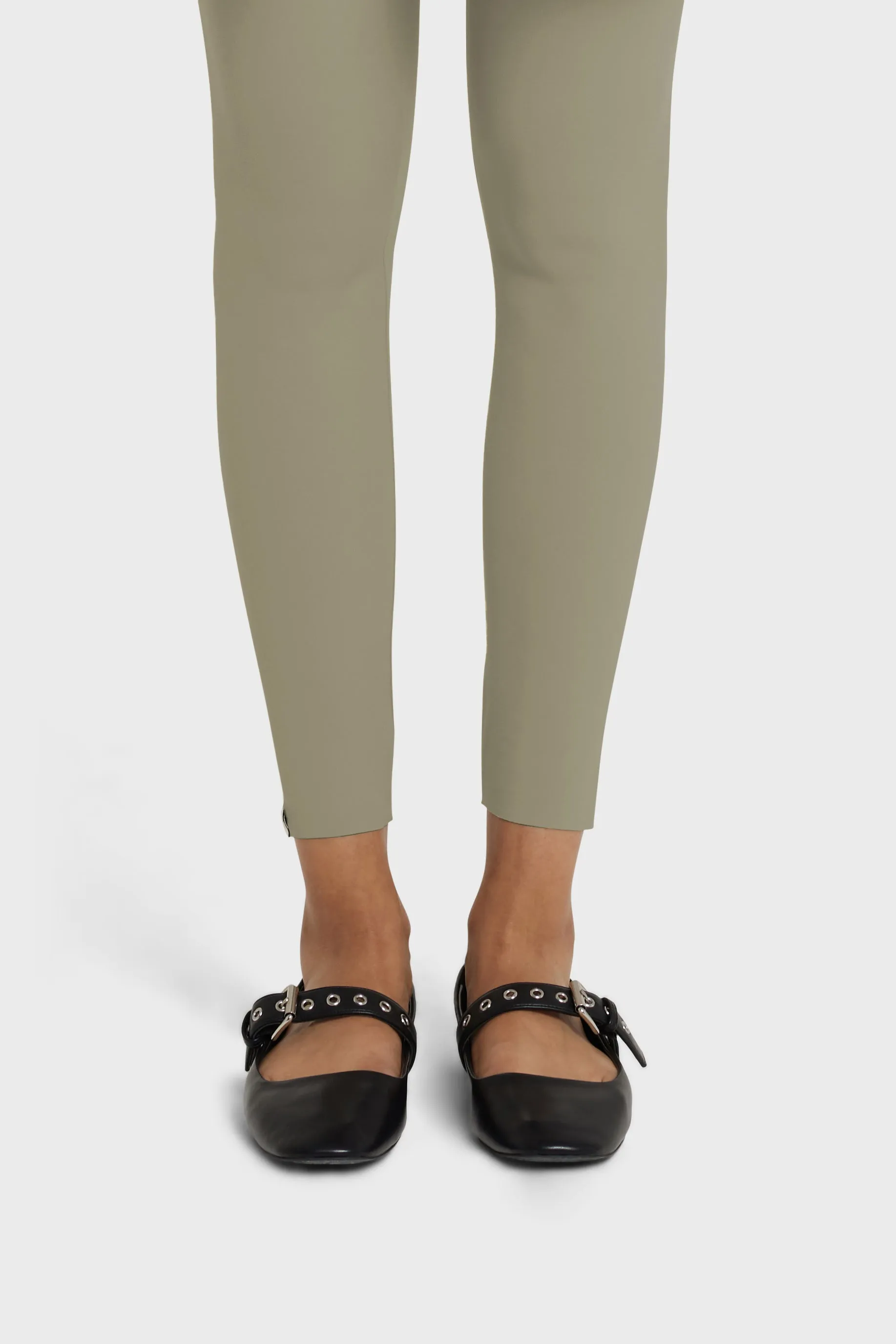 Essential Legging | Light Taupe