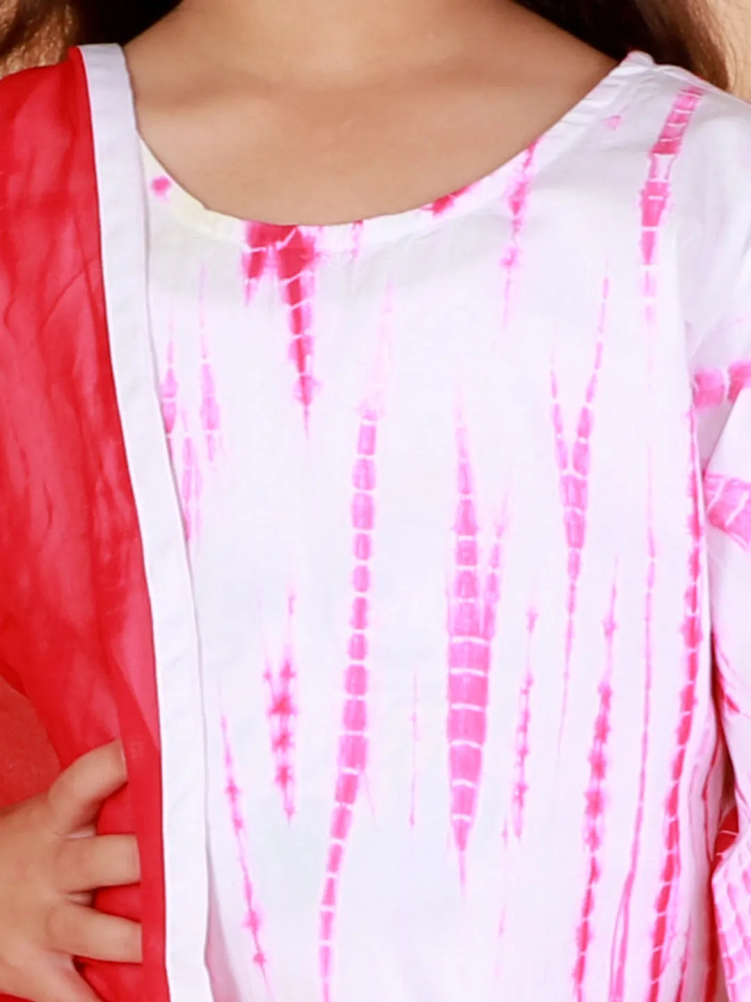 Jashvi Pink Tie And Dye Pattern Cotton Siblings Set