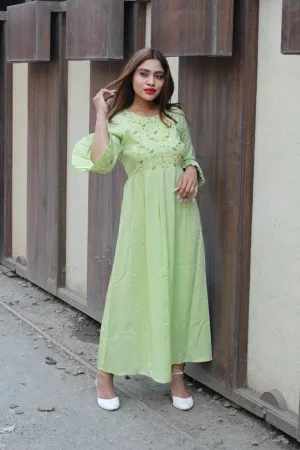 Jashvi Women Green & Golden Yoke Design A-Line Kurta