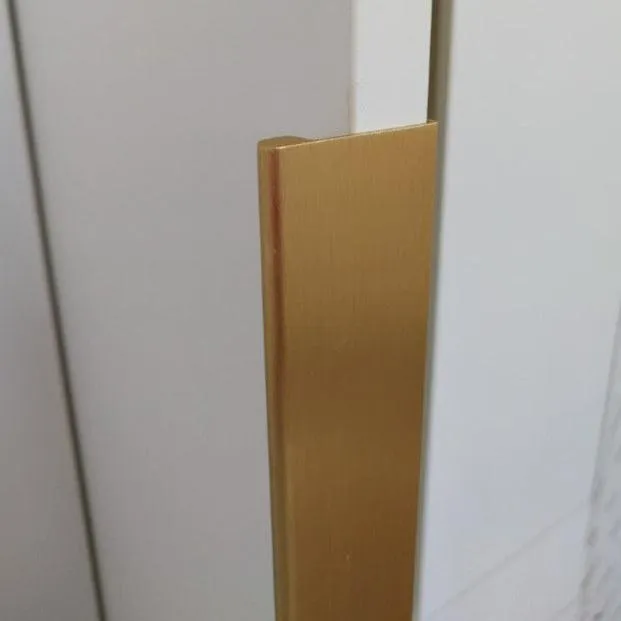 SENTI / Long Cabinet Edge Pull